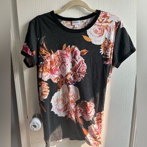 Lularoe floral shirt